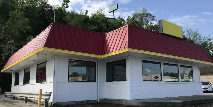 Freestanding Commercial on Electric Road